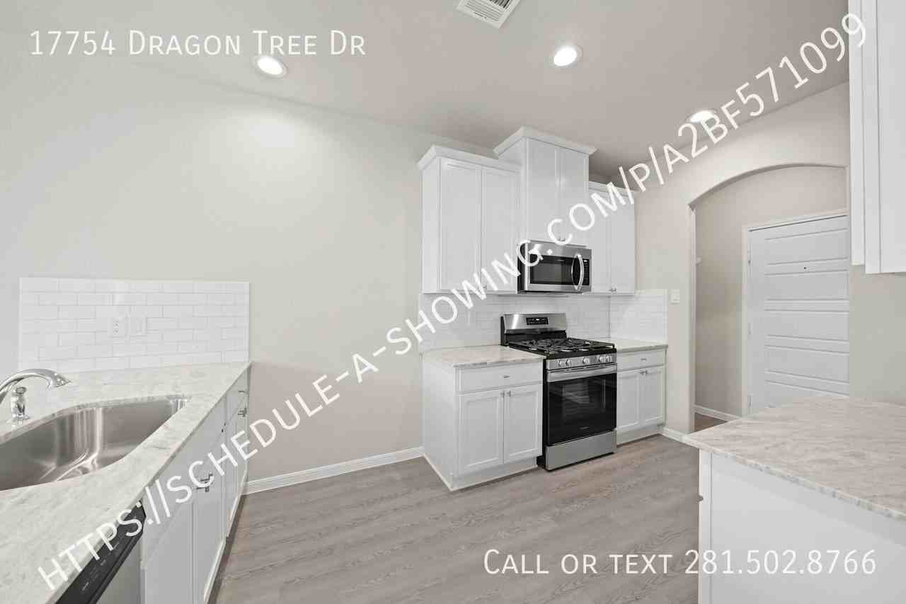 17754 Dragon Tree - Photo 5 of 16