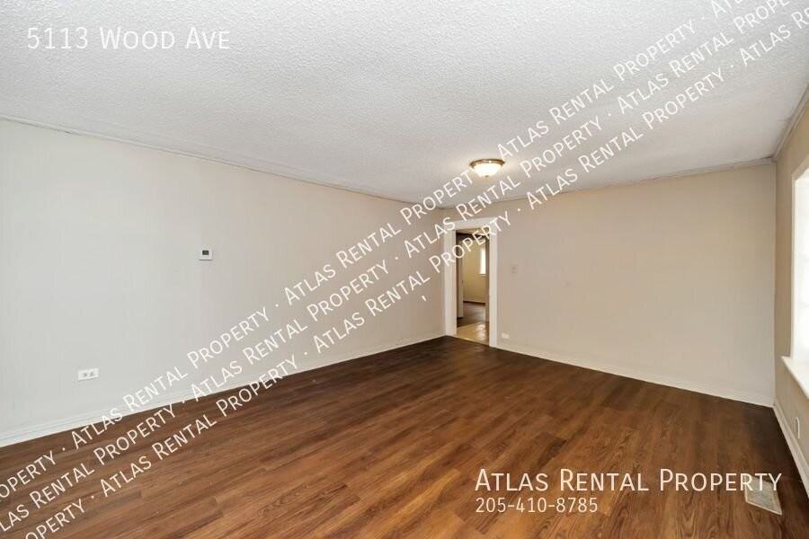 5113 Wood Ave - Photo 7 of 23