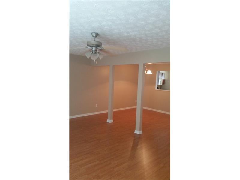 11428 S Grove Dr - Photo 3 of 4