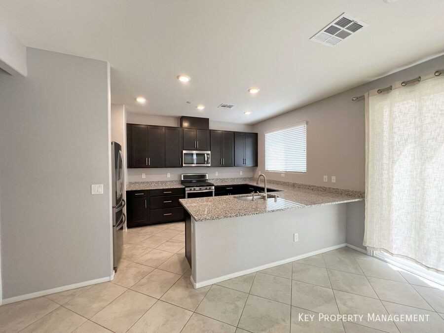 3145 Umbria Hills Walk - Photo 4 of 18