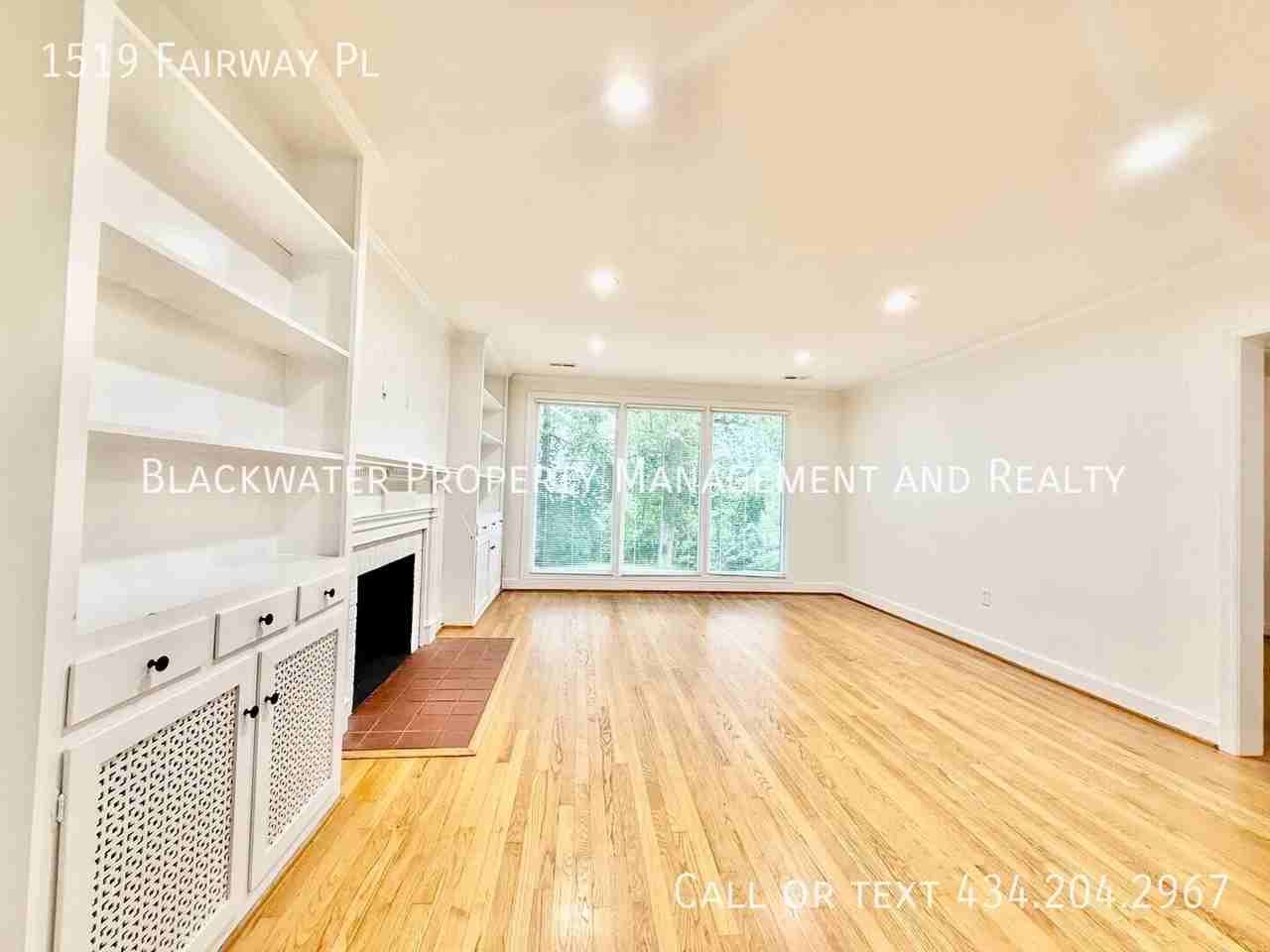 1519 Fairway Pl - Photo 5 of 16