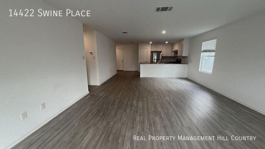 14422 Swine Pl - Photo 7 of 19
