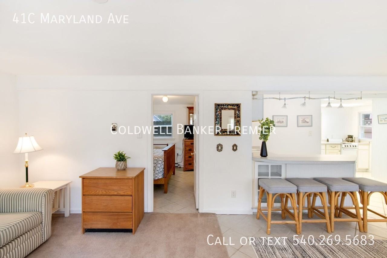 41 Maryland Ave Apt C - Photo 2 of 9