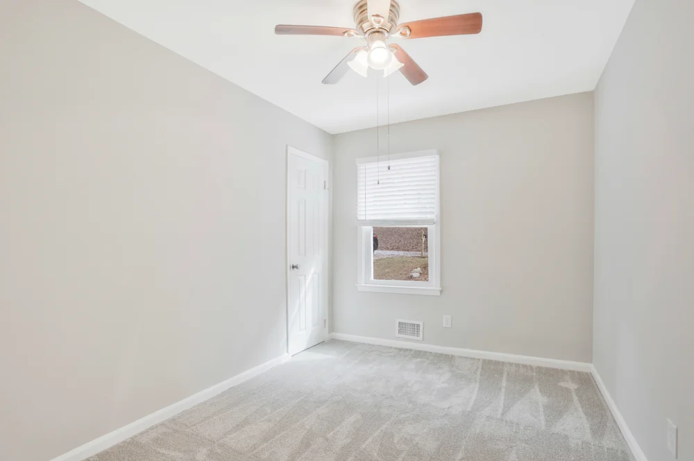 2061 Cloverdale Dr Se #NA - Photo 5 of 18