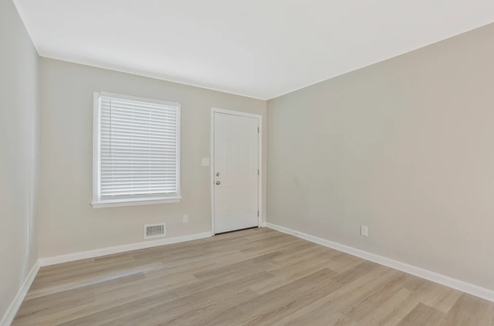 2061 Cloverdale Dr Se #NA - Photo 7 of 18