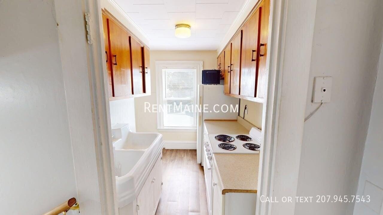 117 Jackson St #2 - Photo 2 of 12
