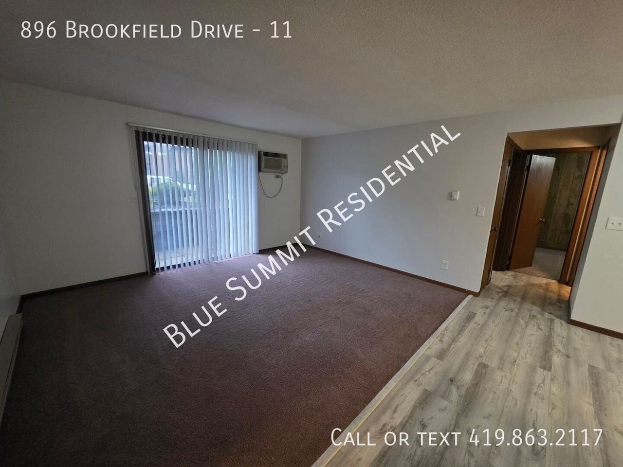 896 Brookfield Dr #11 - Photo 2 of 12