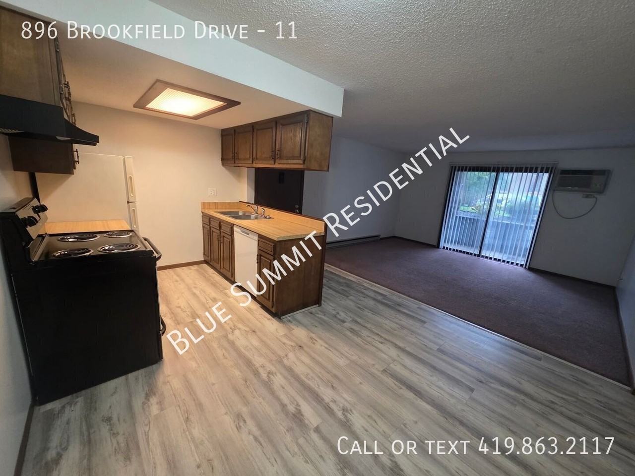 896 Brookfield Dr #11 - Photo 5 of 12