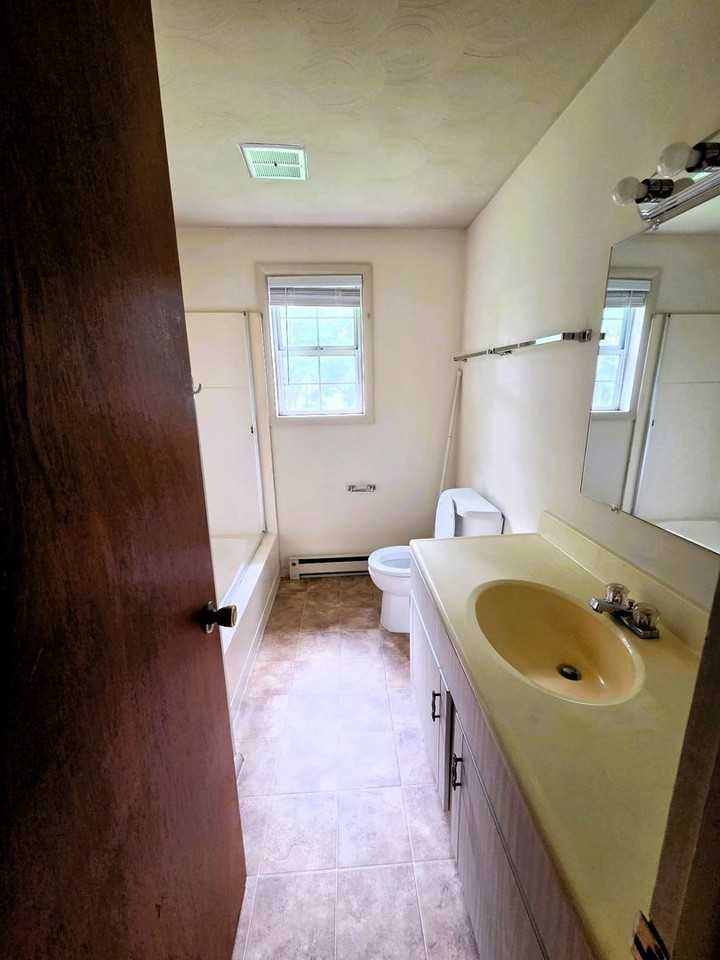 185 Ashford Dr - Photo 7 of 8