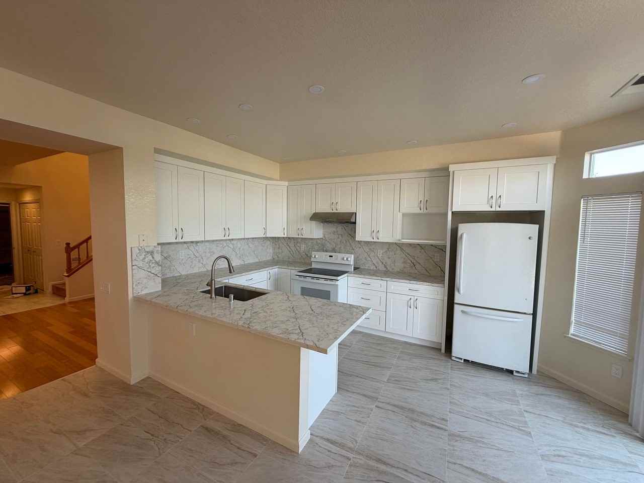 356 Scotts Vly - Photo 3 of 24