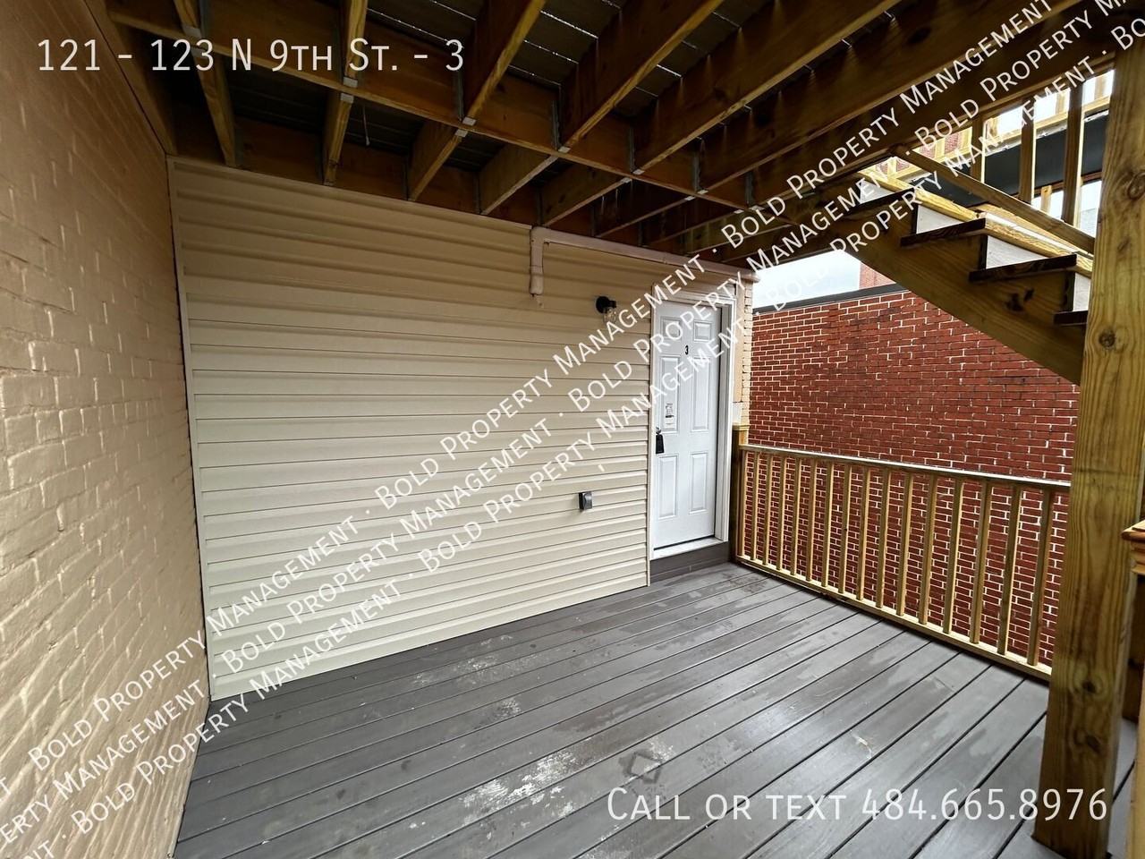 121 N 9th St #3 - Photo 3 of 11