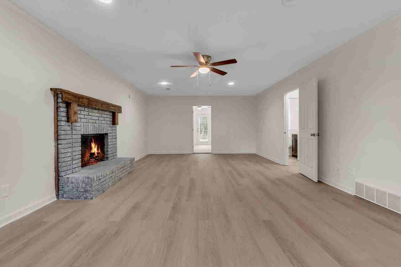 6503 Evergreen Dr - Photo 5 of 30