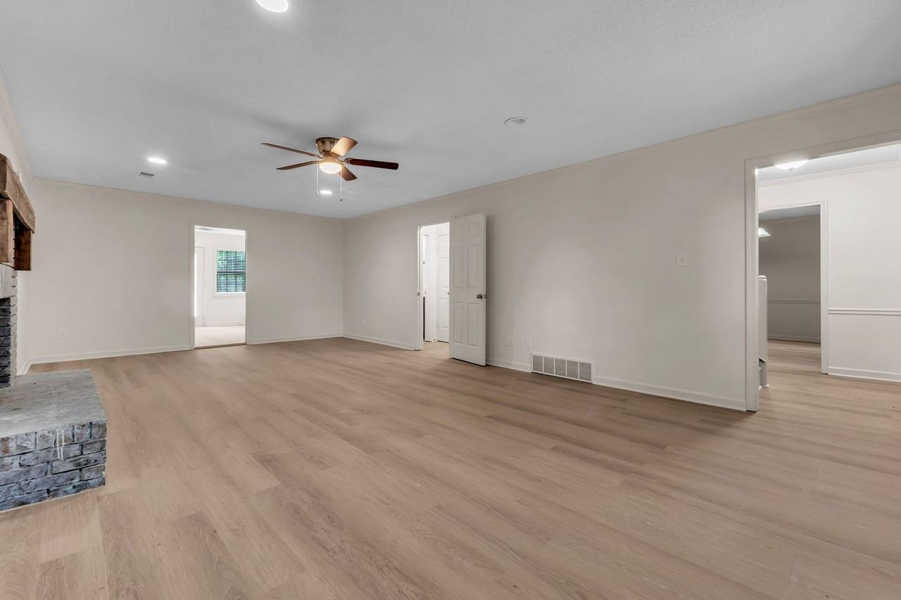 6503 Evergreen Dr - Photo 6 of 30