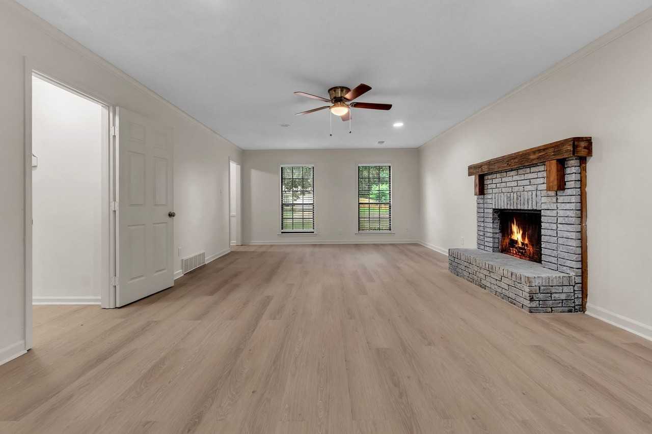 6503 Evergreen Dr - Photo 7 of 30