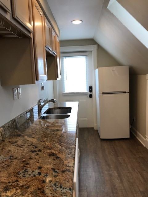 1339 N Nevada Ave - Photo 4 of 18