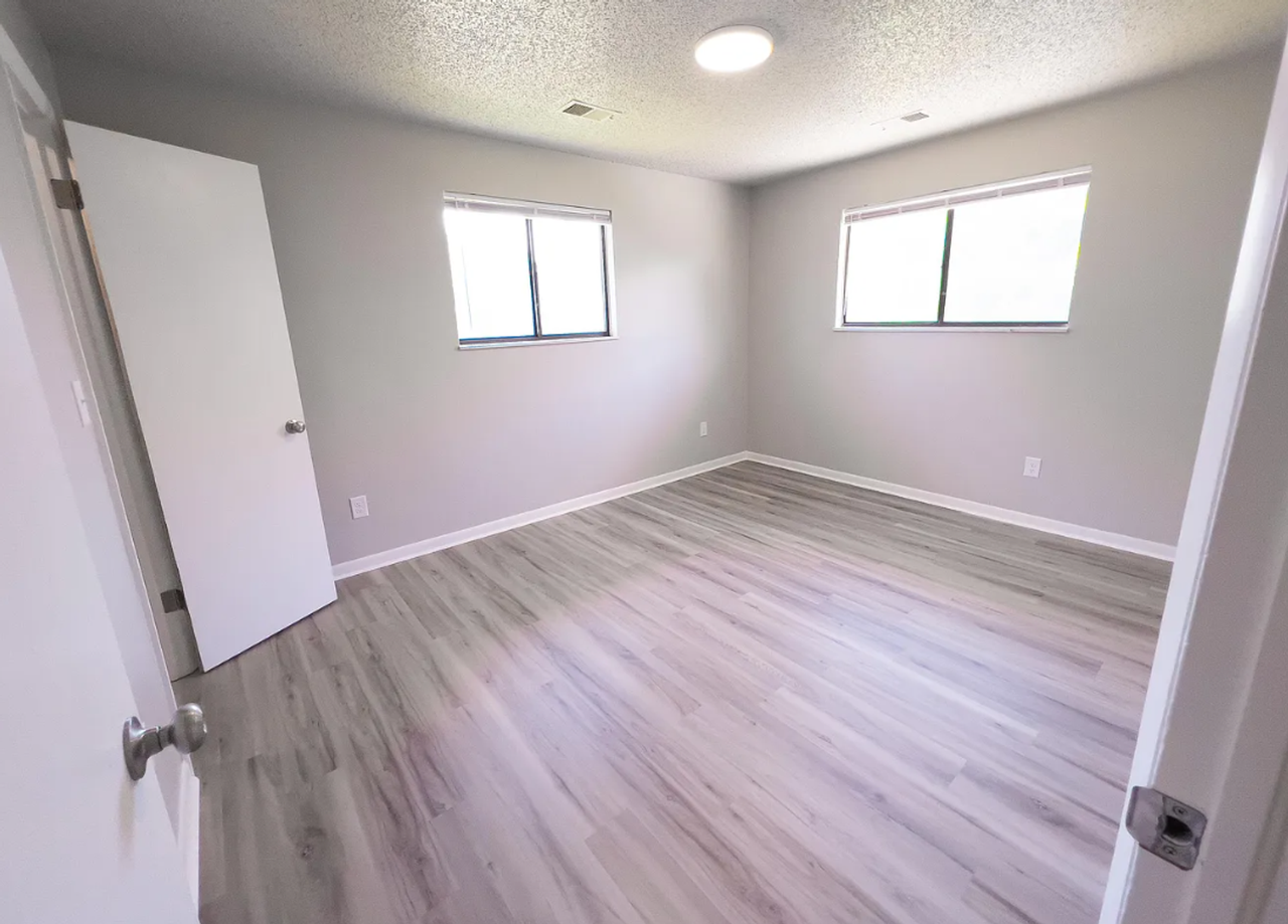 63 S 22nd Ave #A5 - Photo 7 of 12