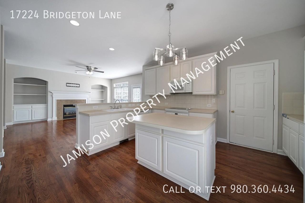 17224 Bridgeton Ln - Photo 7 of 32