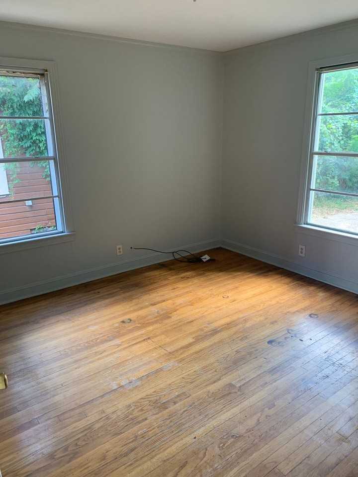 312 Kelly St - Photo 4 of 8