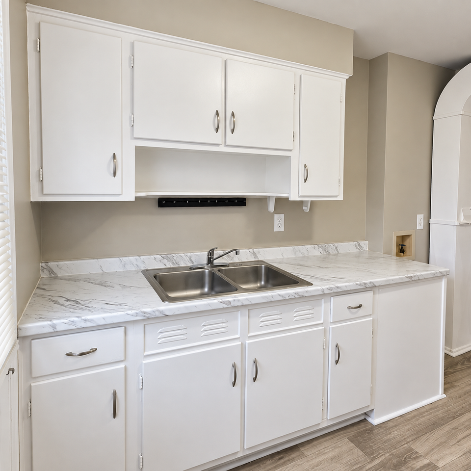208 Goldsmith St Ne - Photo 6 of 14