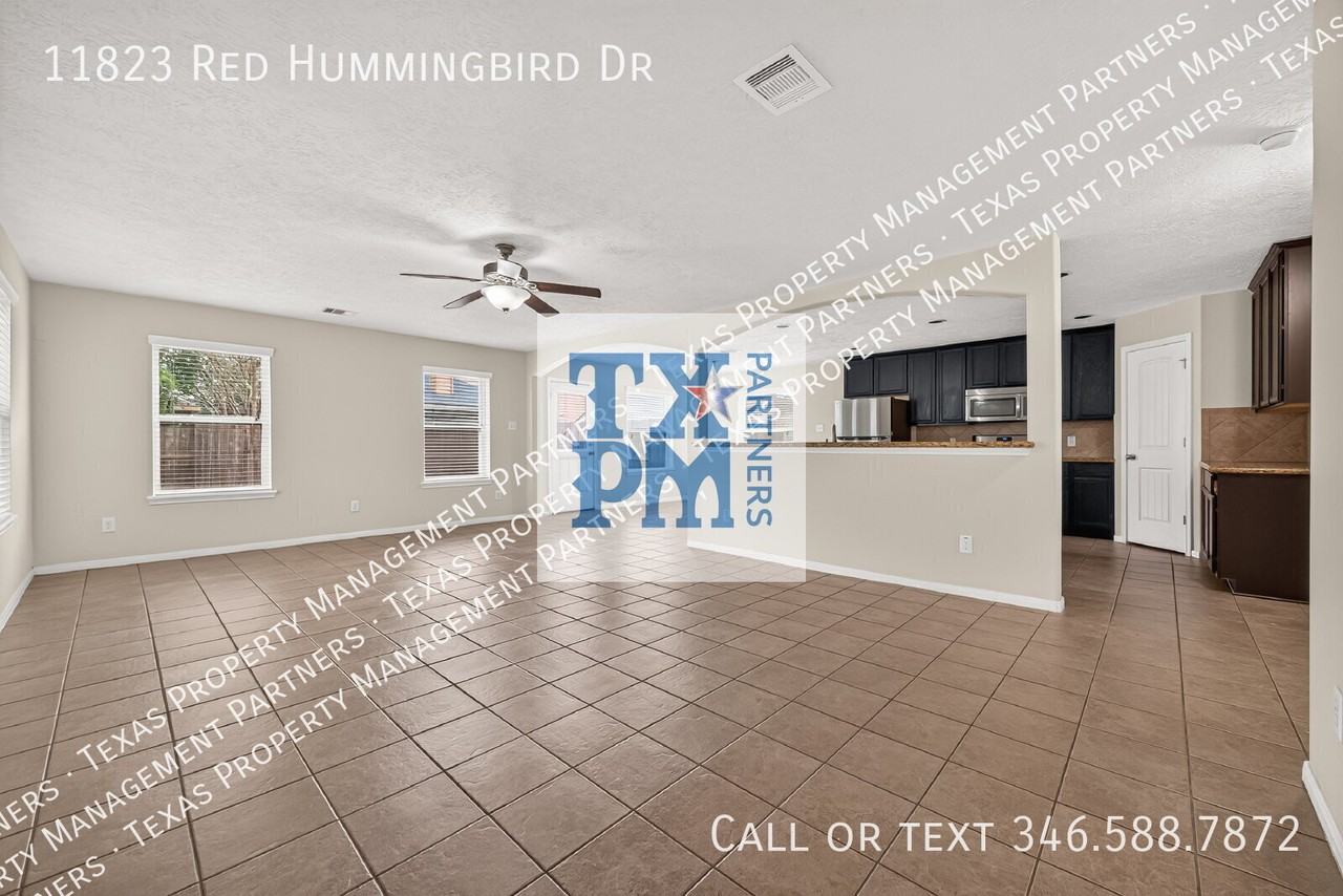 11823 Red Hummingbird Dr - Photo 4 of 49