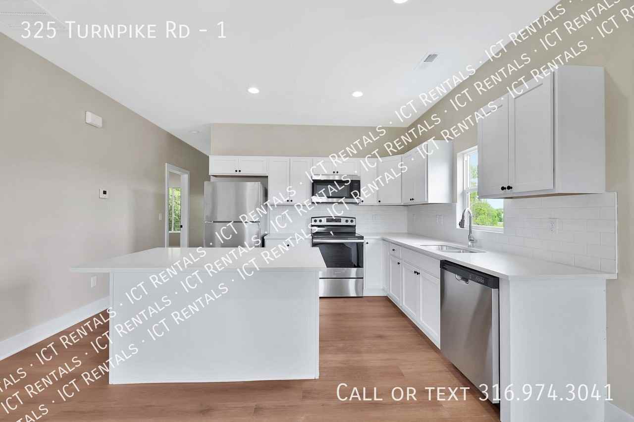 325 Turnpike Rd #1 - Photo 5 of 33