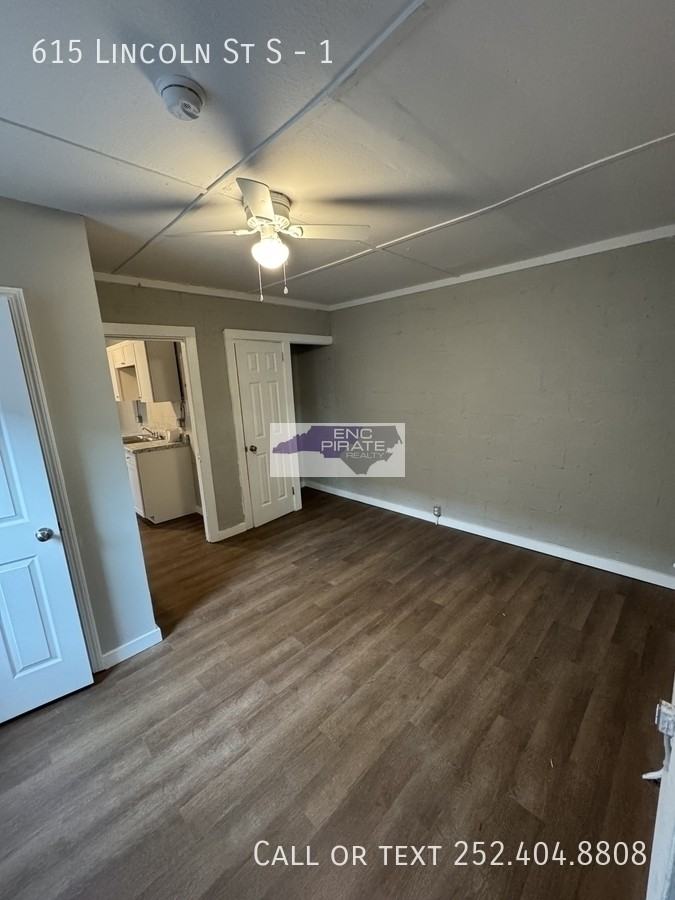 615 Lincoln St S #1 - Photo 7 of 20
