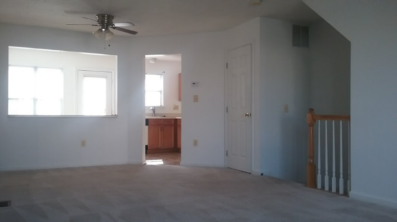 7984 Copperfield Way - Photo 3 of 31