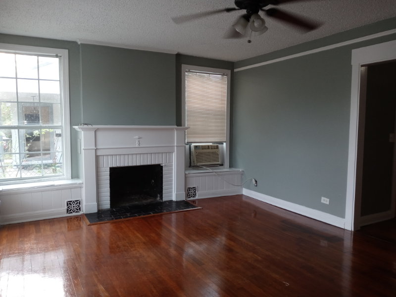 2227 W Woodlawn Ave - Photo 5 of 14