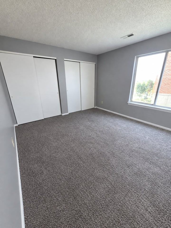 848 Gordon Smith Blvd - Photo 4 of 6