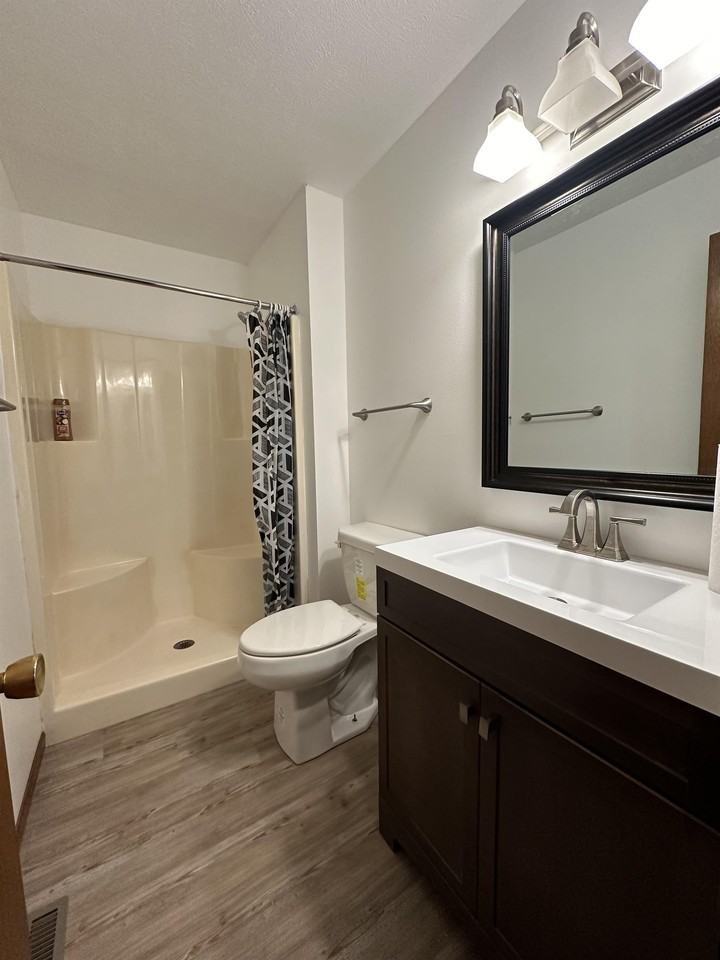 5811 Whispering Way - Photo 3 of 13