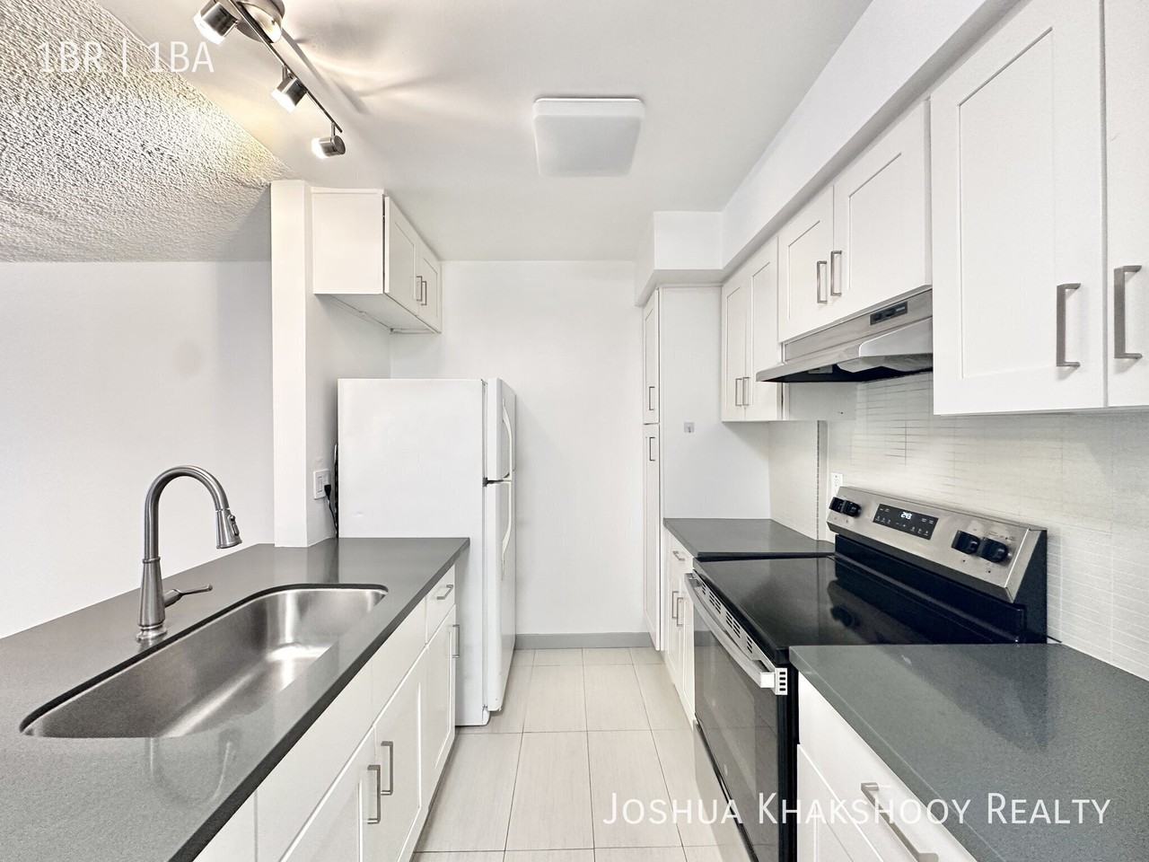 1603 N Poinsettia Pl #115 - Photo 4 of 16