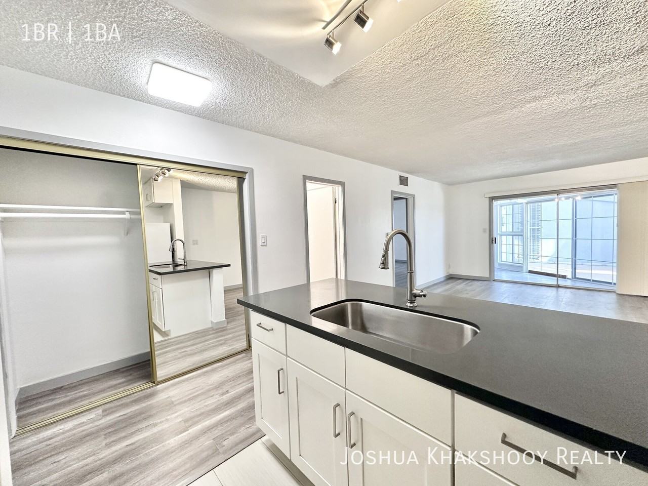 1603 N Poinsettia Pl #115 - Photo 5 of 16