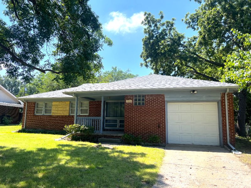 7509 E Morris St - Photo 2 of 18
