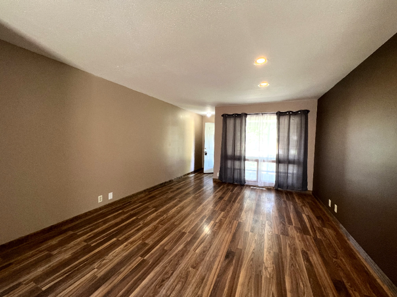 7509 E Morris St - Photo 5 of 18