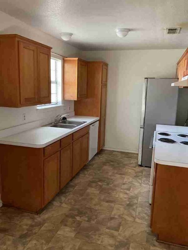 1505 Truelove St - Photo 5 of 10