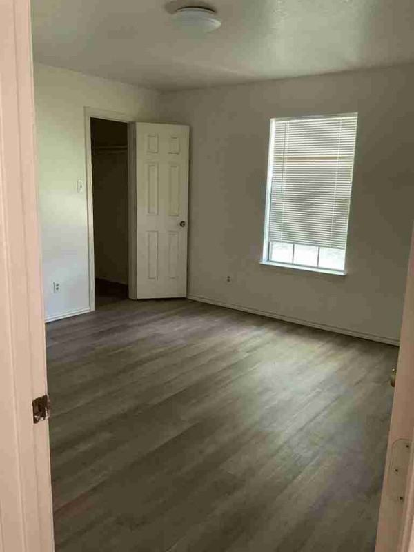 1505 Truelove St - Photo 6 of 10