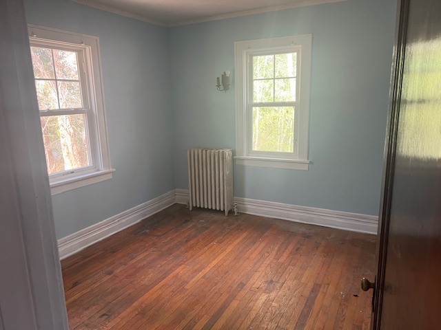 202 Crescent Ave - Photo 5 of 7