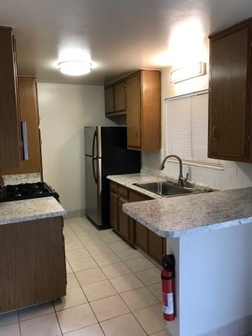 MCHENRY VISTA APARTMENTS - Photo 4 of 24