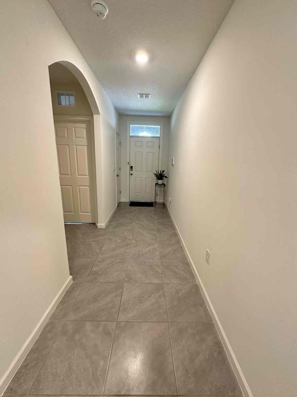 1468 Schumann Dr - Photo 6 of 15
