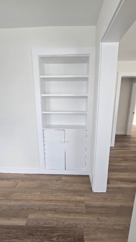 602 N Gaines St #602 - Photo 4 of 11