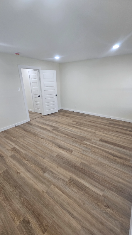 602 N Gaines St #602 - Photo 6 of 11