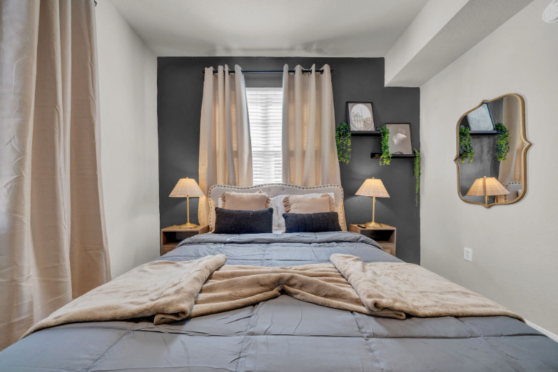 10070 Montague St #10070 - Photo 4 of 20
