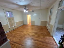 featured image of 11 Penn St #A