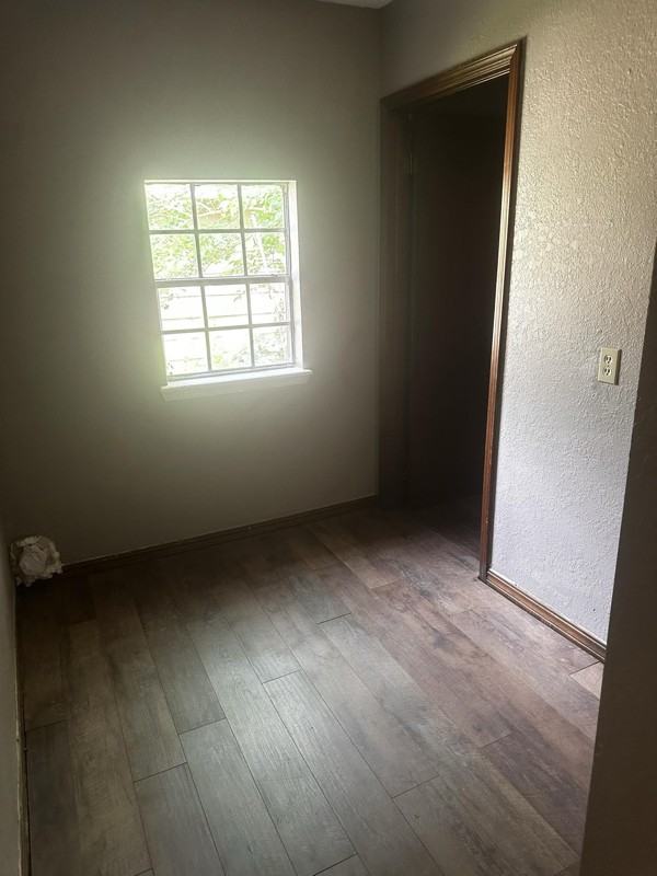 1312 E Whittaker St - Photo 3 of 5