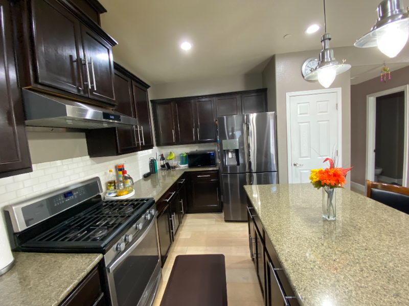 2906 Pescadero Ter - Photo 7 of 20