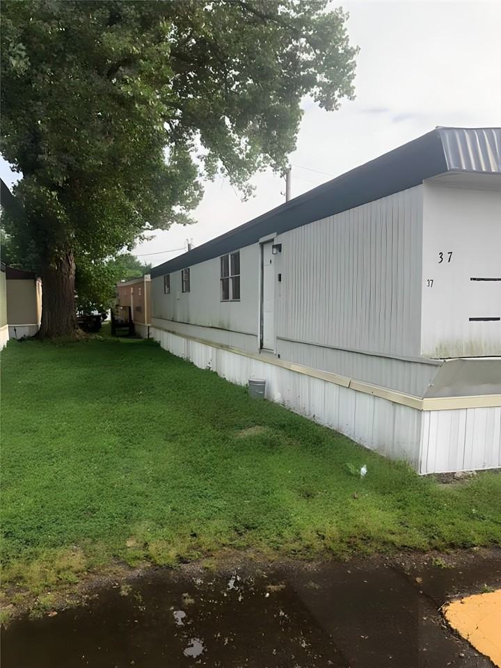 37 Mahoning Ave - Photo 2 of 3