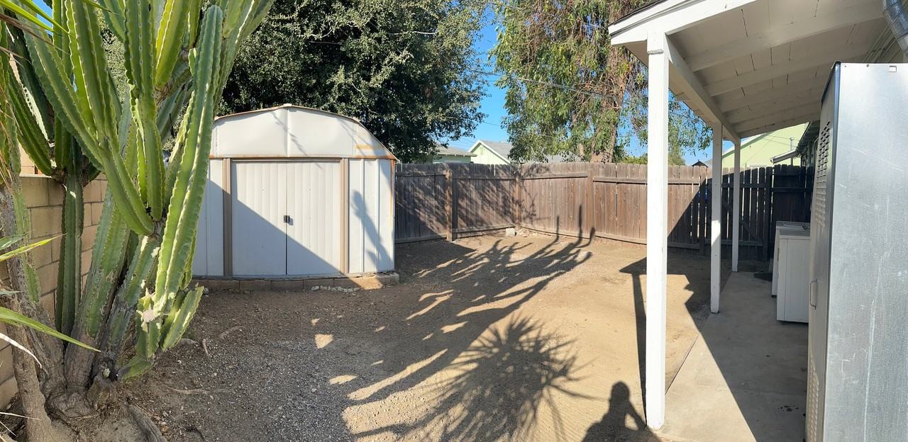 737 Vernon Dr - Photo 6 of 7