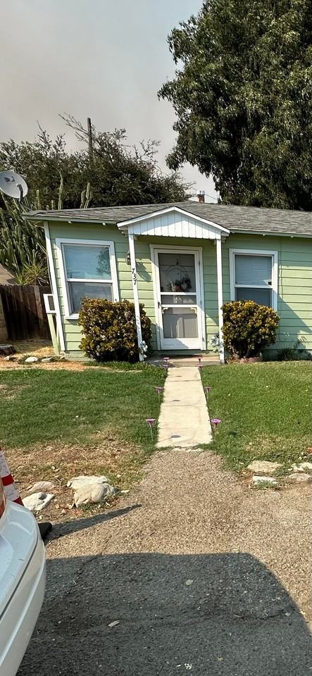 737 Vernon Dr - Photo 7 of 7