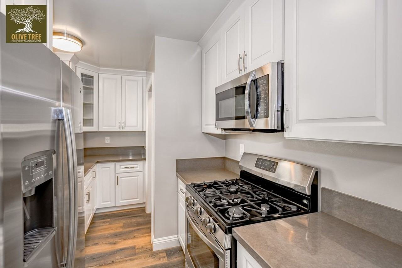 145 E. SMB - Photo 3 of 24