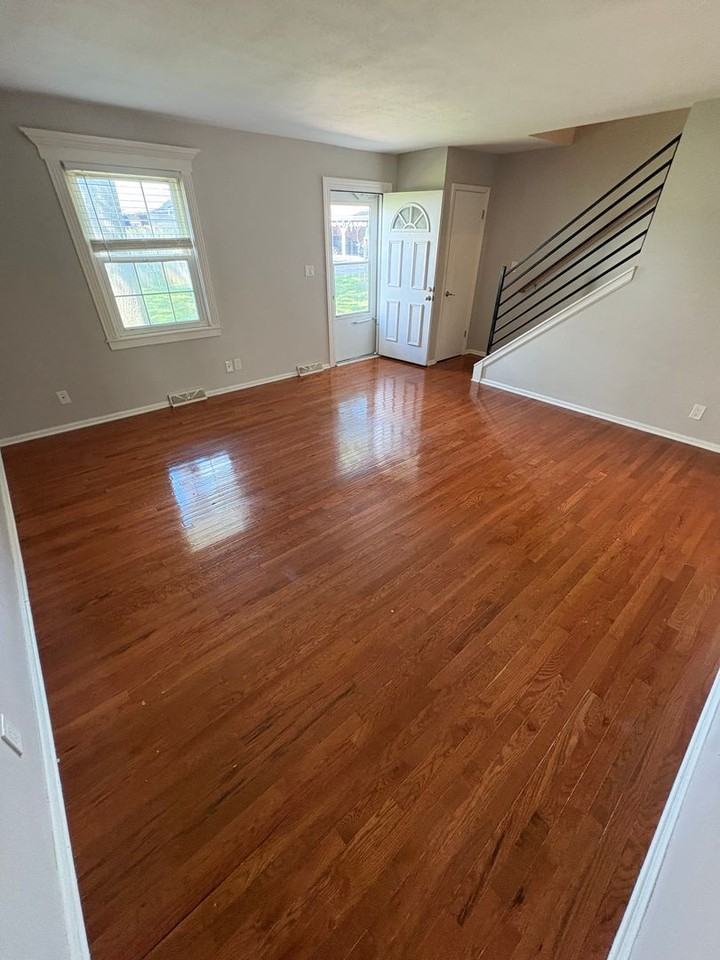 6102 E 129th St - Photo 5 of 31